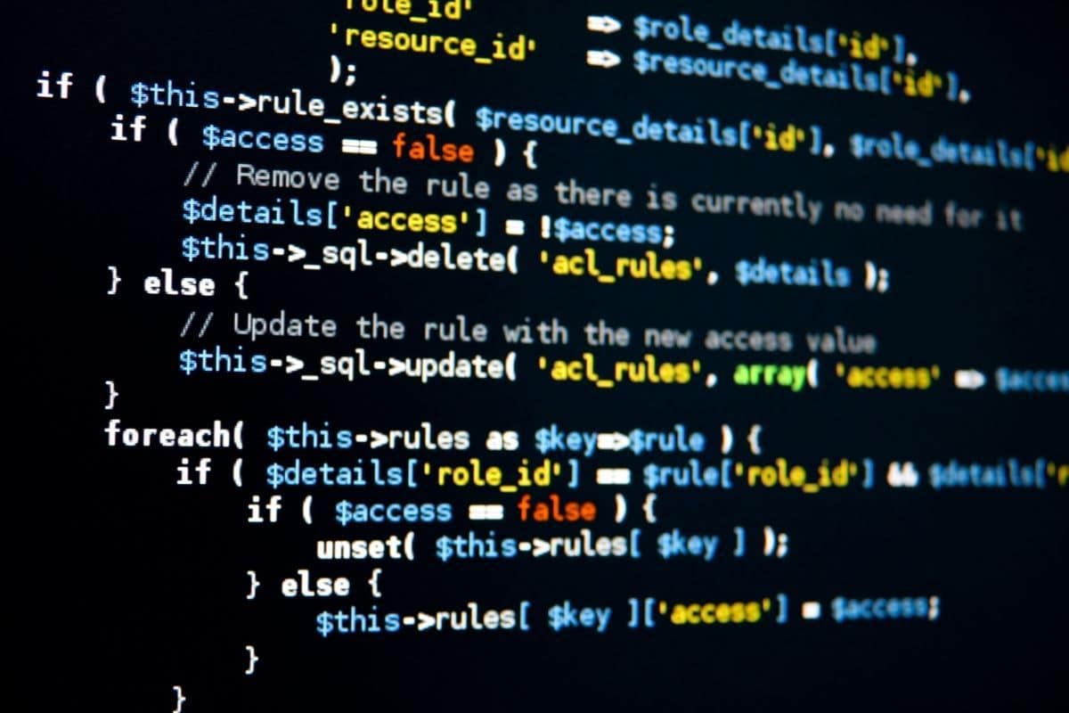 Group Coding Classes Image